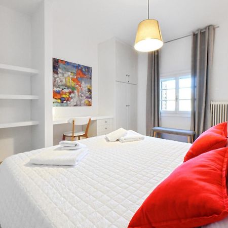 Amazing 2 Bedroom Apartment Overlooking The Marina Of Vourkari Экстерьер фото